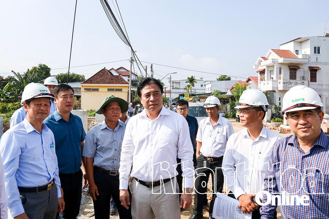 VIDEO: Chủ tịch HĐND tỉnh yêu cầu đẩy nhanh tiến độ 2 dự án trọng điểm