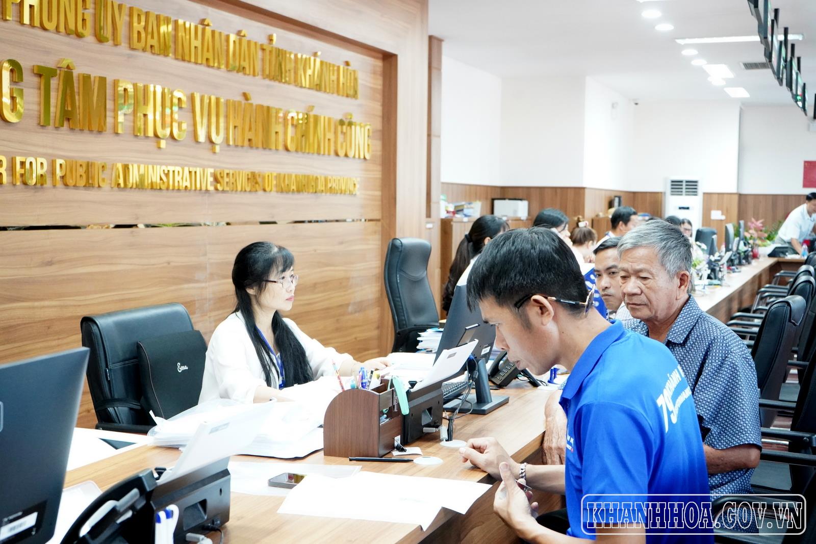 Bộ phận Một cửa được thành lập, tổ chức hoạt động đầy đủ tại các cấp chính quyền trên địa bàn tỉnh