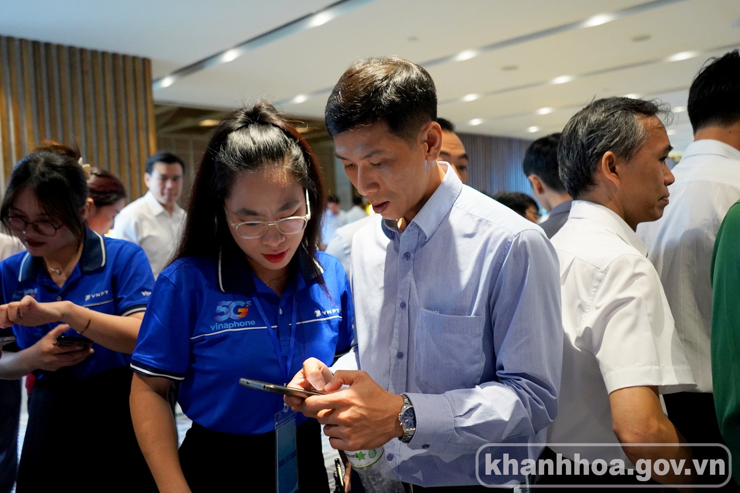 Học tập suốt đời gắn với việc chủ động làm chủ tri thức và công nghệ