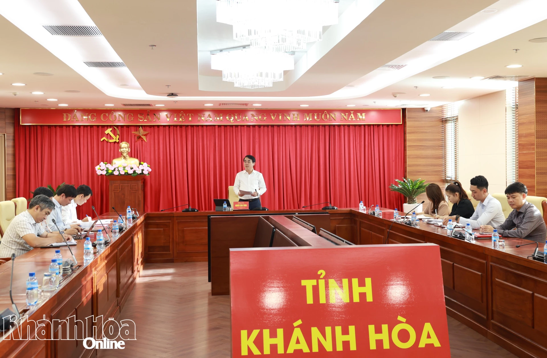 Bí thư Tỉnh ủy Khánh Hòa Nghiêm Xuân Thành làm việc với Tổ công tác KPI