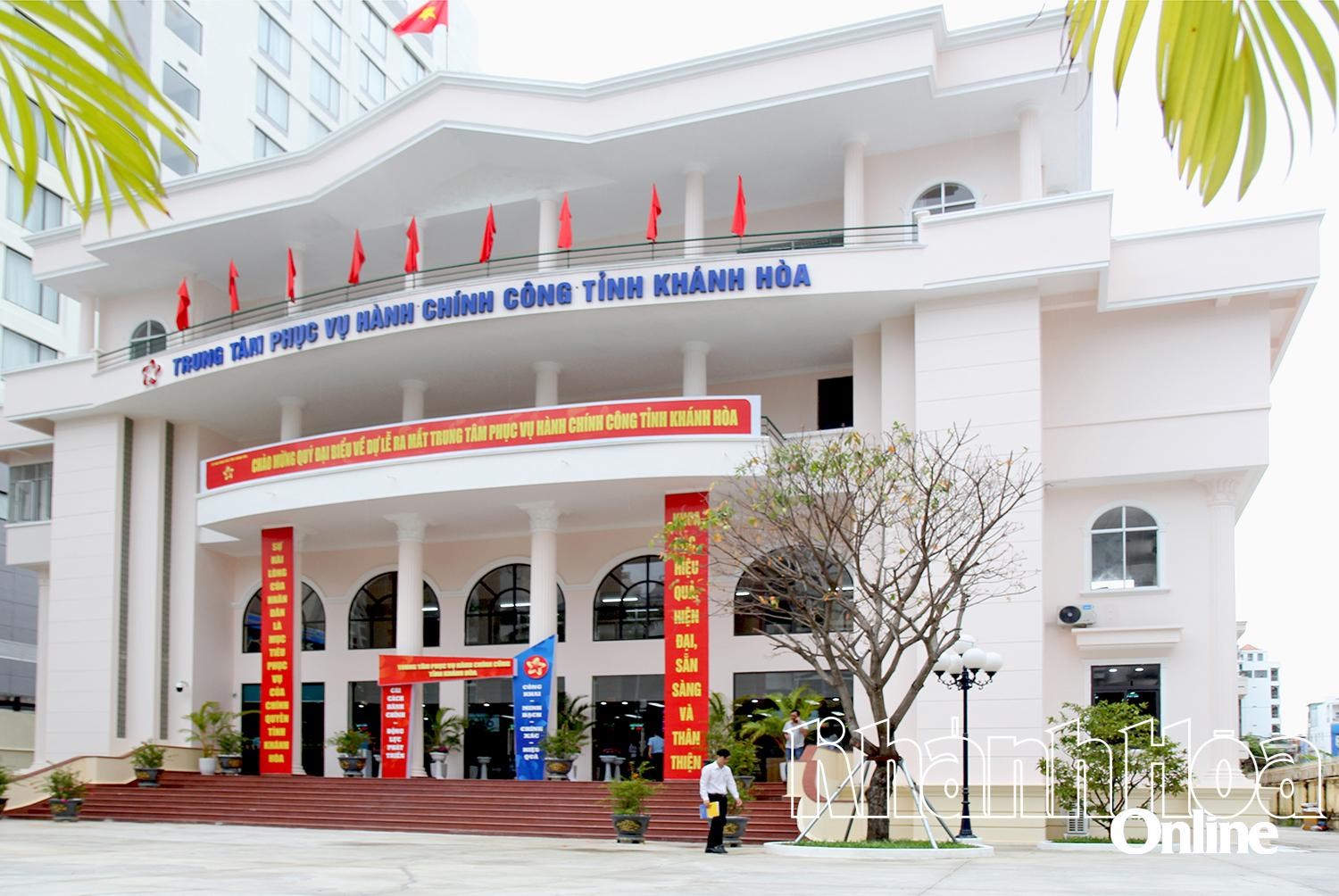 Ưu tiên bảo đảm trụ sở, máy móc, thiết bị và các tài sản khác cho Trung tâm Phục vụ hành chính công