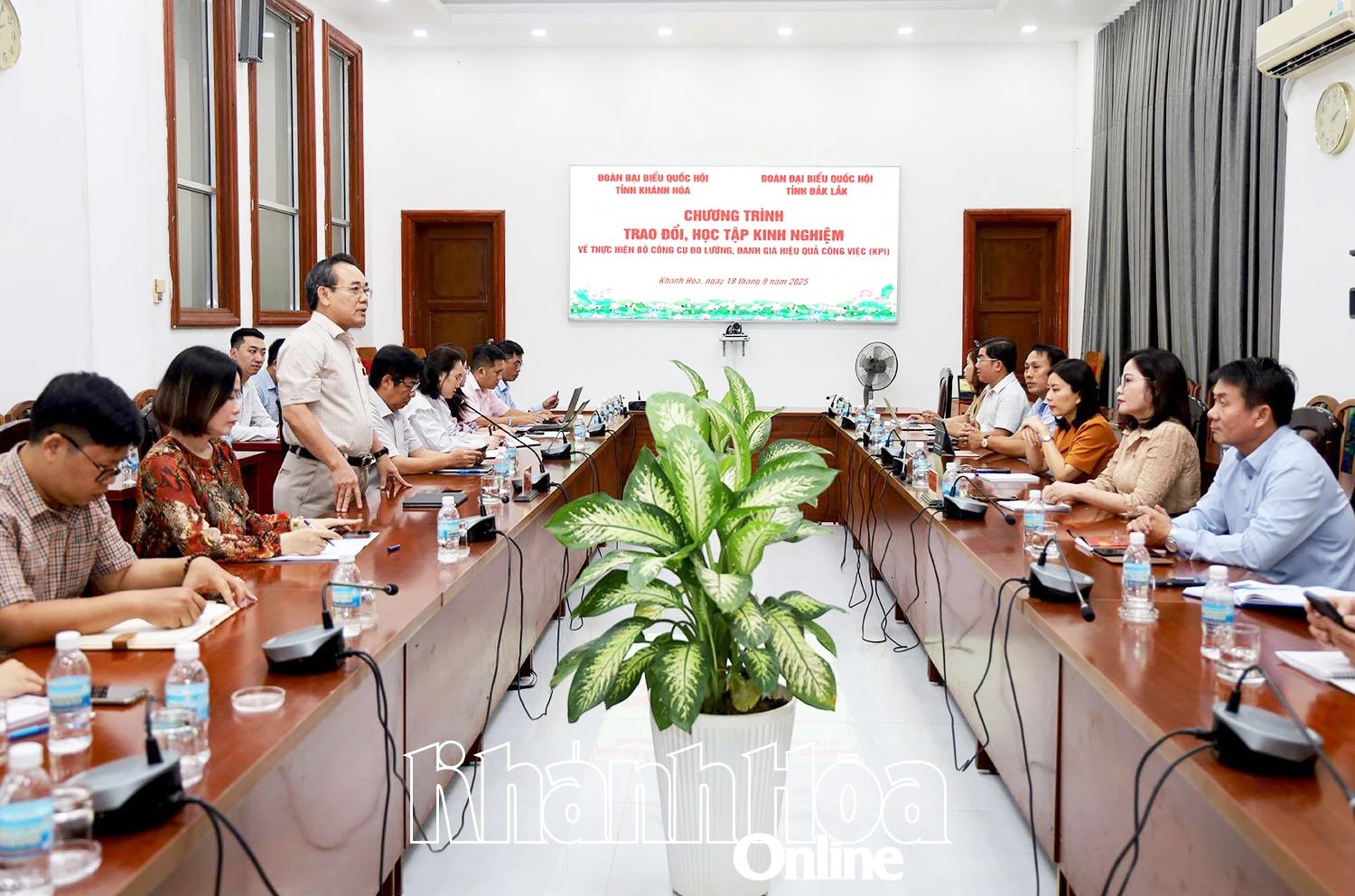 Đoàn Đại biểu Quốc hội tỉnh Đắk Lắk trao đổi, học tập kinh nghiệm triển khai KPI tại Khánh Hòa