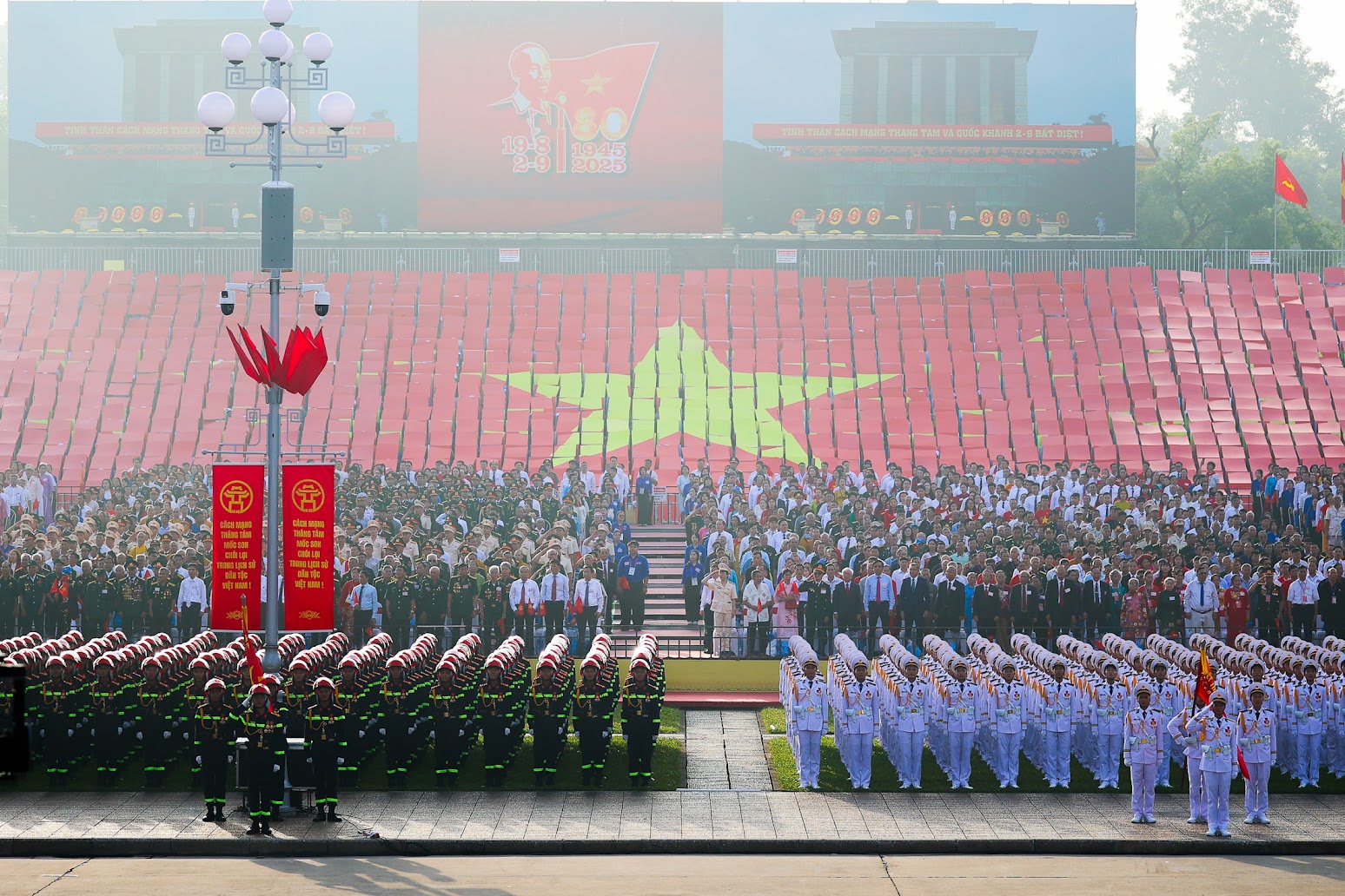 Toàn cảnh Lễ diễu binh, diễu hành cấp quốc gia kỷ niệm 80 năm Quốc khánh