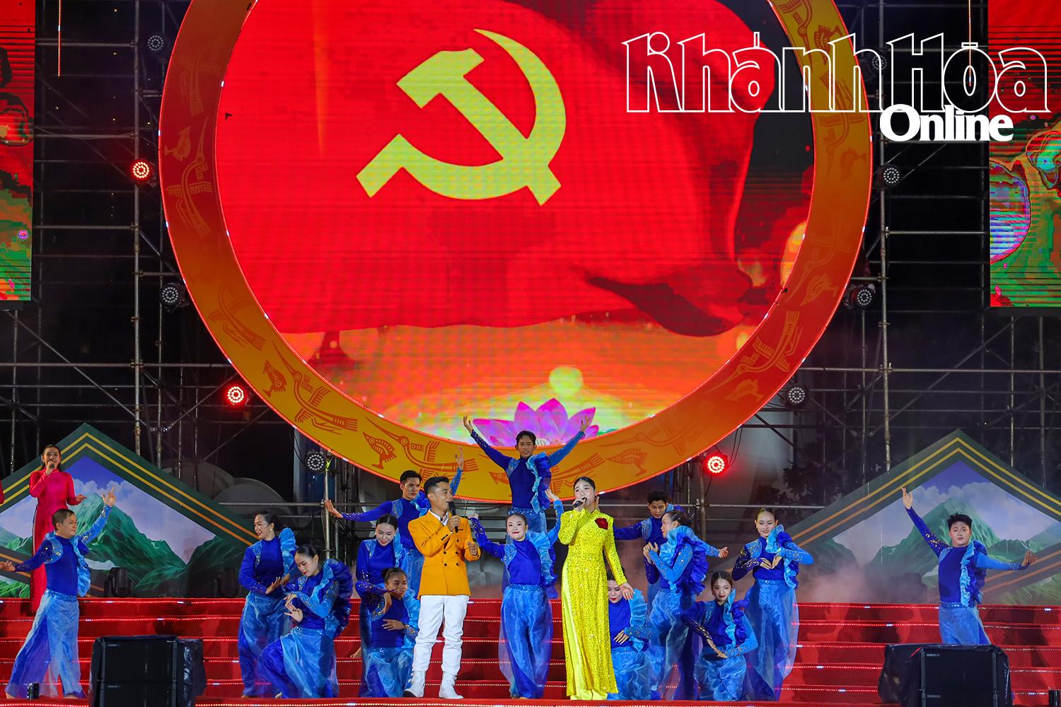 Chương trình nghệ thuật đặc biệt chào mừng thành công Đại hội đại biểu Đảng bộ tỉnh Khánh Hòa lần thứ I, nhiệm kỳ 2025 - 2030