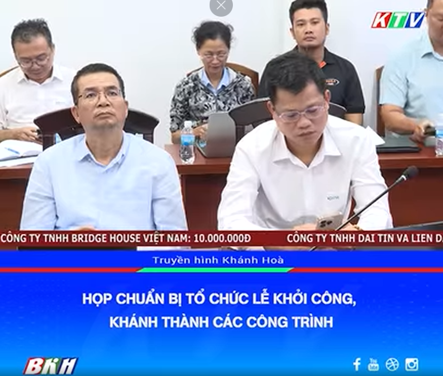 Hình ảnh về VIDEO: Họp chuẩn bị tổ chức Lễ khởi công, khánh thành các công trình