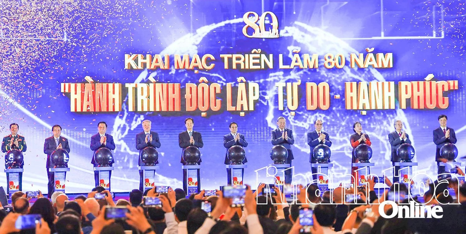 Lãnh đạo tỉnh Khánh Hòa tham dự Lễ khai mạc Triển lãm thành tựu đất nước nhân dịp kỷ niệm 80 năm ngày Quốc khánh