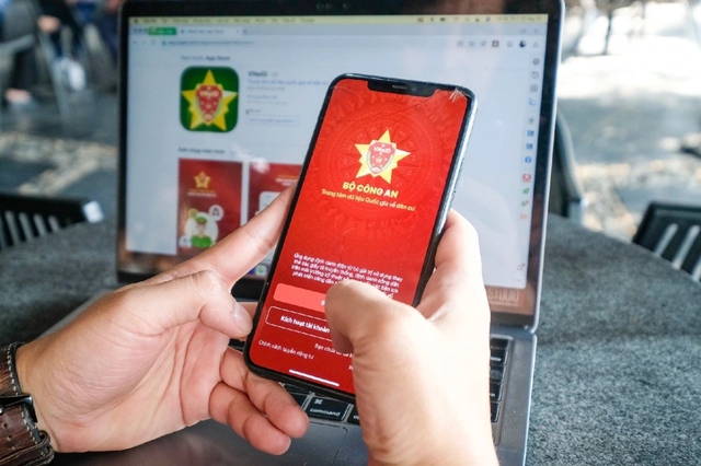 Triển khai ứng dụng công nghệ sinh trắc học trên hệ thống định danh và xác thực điện tử VNeID