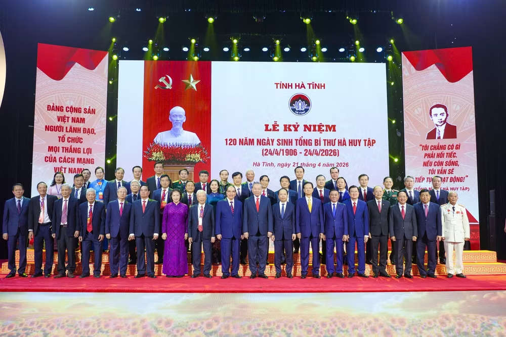 Kỷ niệm trọng thể 120 năm Ngày sinh Tổng Bí thư Hà Huy Tập